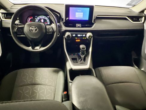 Used 2023 Toyota RAV4 XLE w/ Convenience Package FWD image 30