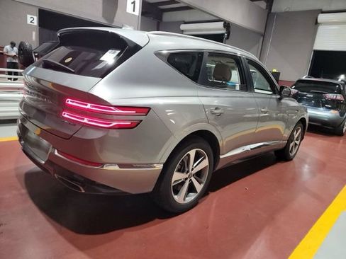 Used 2021 Genesis GV80 3.5T w/ Advanced Package 06 AWD/4WD image 4
