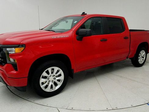 Certified 2024 Chevrolet Silverado 1500 Custom AWD/4WD image 4