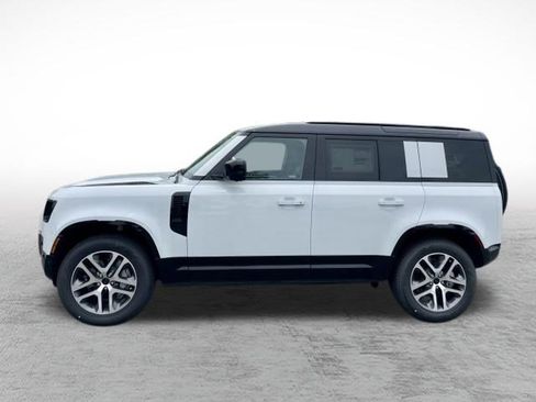 New 2026 Land Rover Defender 110 X-Dynamic SE AWD/4WD image 8