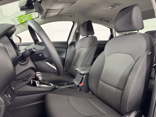 Used 2024 Kia Forte LXS FWD image 11