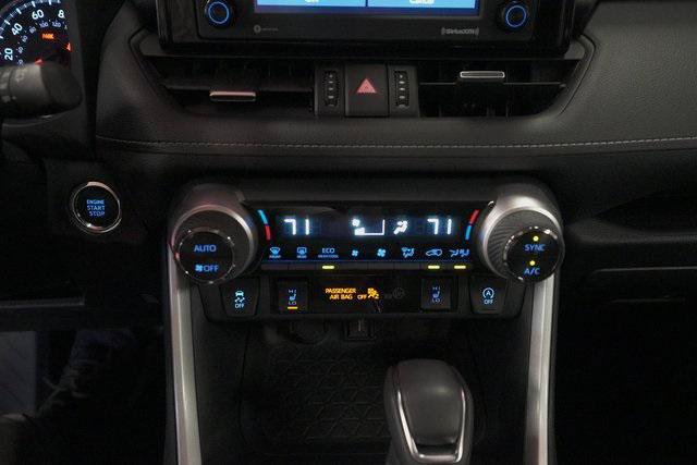 Certified 2022 Toyota RAV4 XLE Premium AWD/4WD image 20