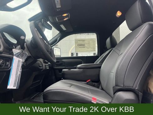 Used 2025 RAM 5500 Tradesman image 9
