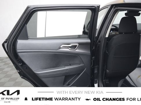 New 2026 Kia Sportage LX AWD/4WD image 11