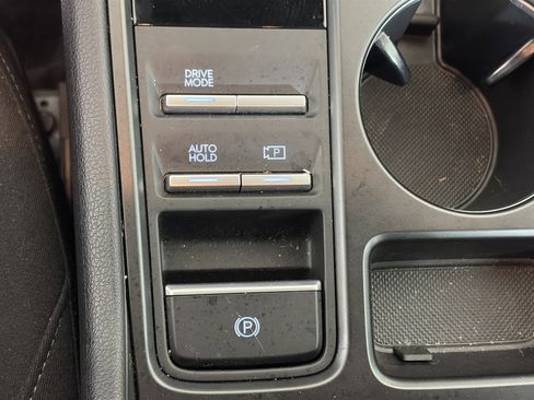 Used 2025 Hyundai Sonata SE image 24