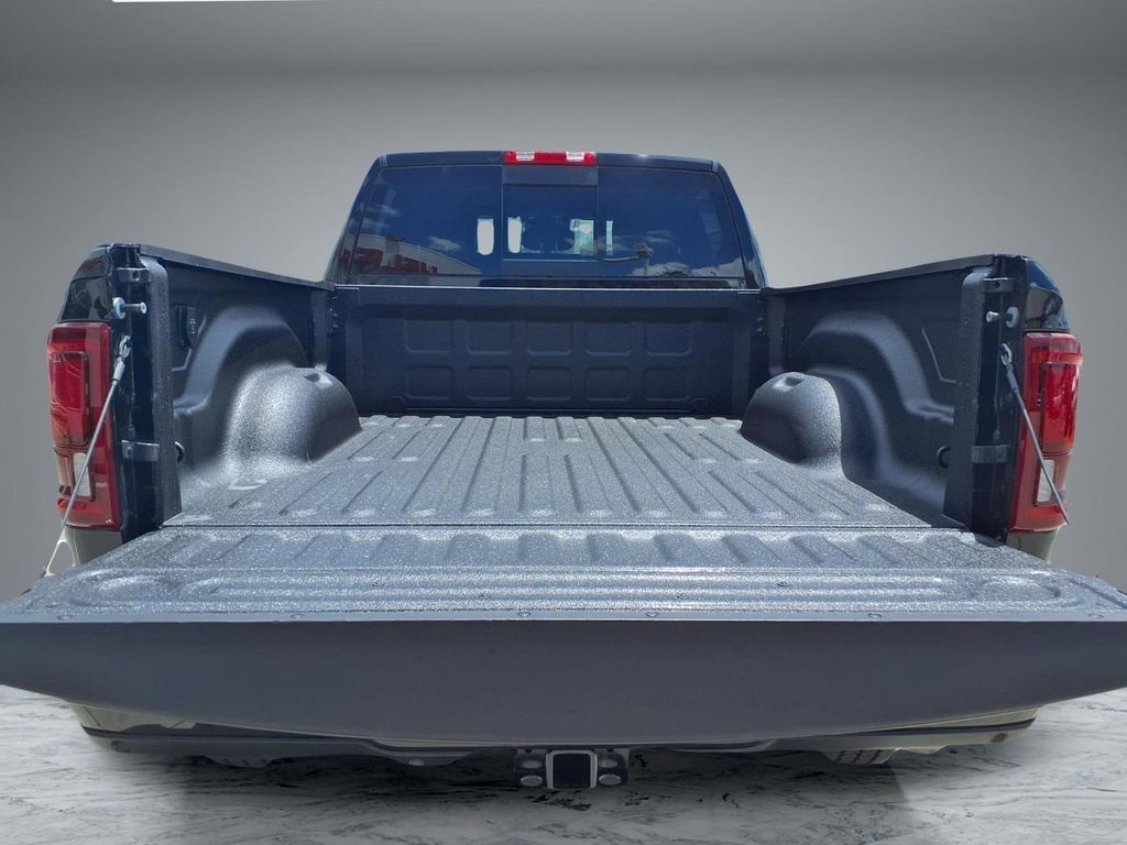 Used 2026 RAM 2500 Laramie AWD/4WD image 14