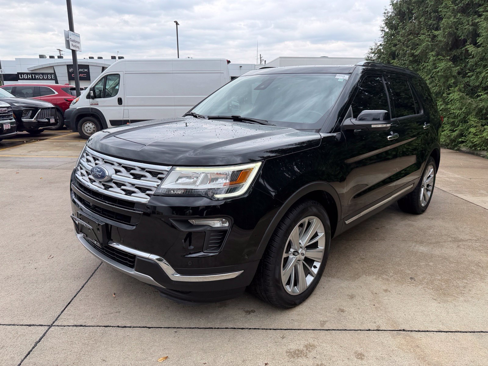 Used 2018 Ford Explorer Limited w/ Equipment Group 301A AWD/4WD image 7