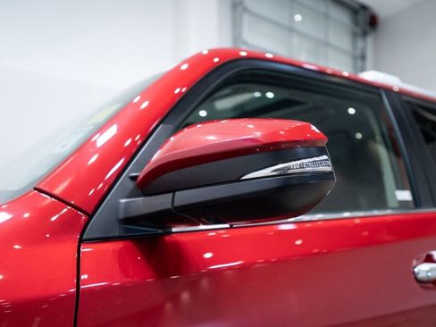 Used 2016 Toyota 4Runner Limited image 12