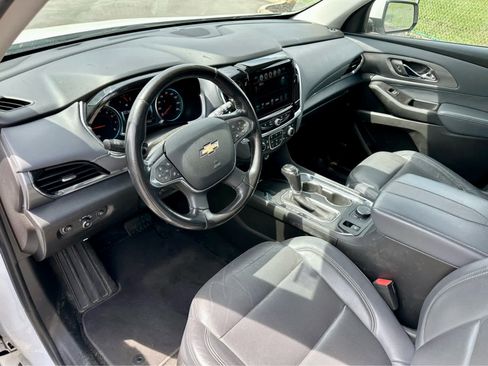 Used 2018 Chevrolet Traverse Premier image 10