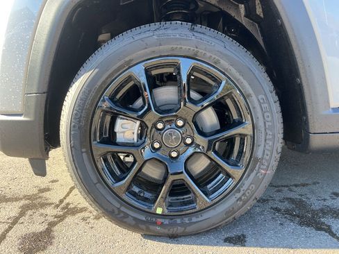 New 2026 Jeep Compass Latitude AWD/4WD image 26