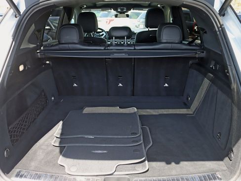 Used 2020 Mercedes-Benz GLE 350 4MATIC image 43