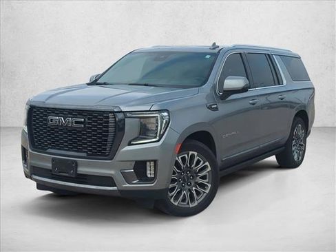 Used 2023 GMC Yukon XL Denali Ultimate image 1