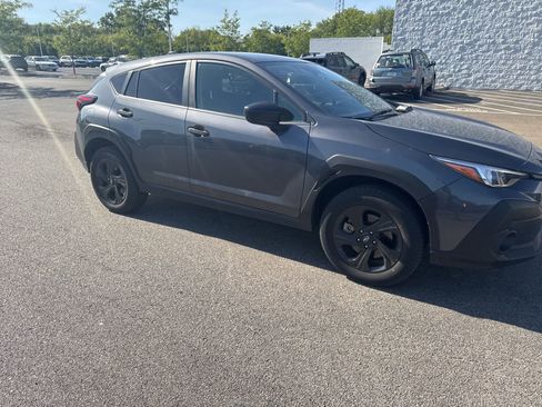 Used 2024 Subaru Crosstrek 2.0i AWD/4WD image 3