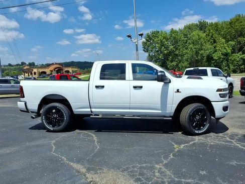 New 2026 RAM 2500 Tradesman AWD/4WD image 2