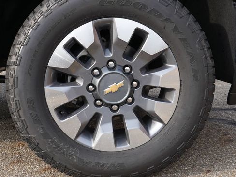 New 2026 Chevrolet Silverado 2500 LT AWD/4WD image 9