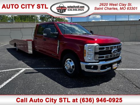 Used 2024 Ford F350 XLT w/ XLT Value Package image 1