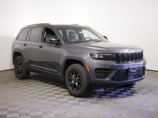 Certified 2024 Jeep Grand Cherokee Altitude AWD/4WD video 1