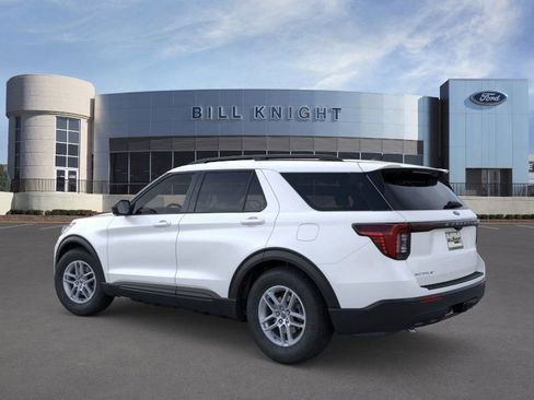 New 2026 Ford Explorer Active image 5