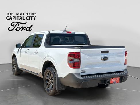 Used 2024 Ford Maverick Lariat w/ Black Appearance Package FWD image 7