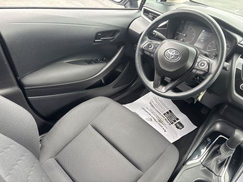 Used 2024 Toyota Corolla LE FWD image 14