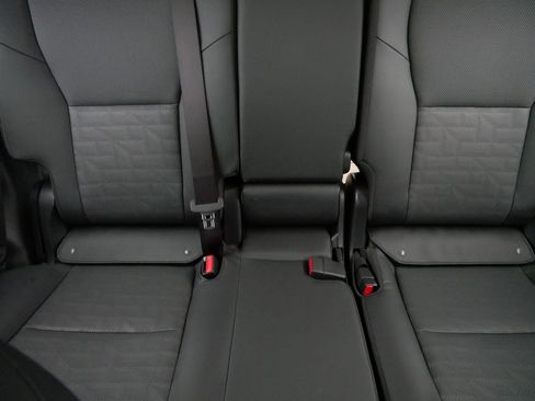 Certified 2025 Toyota 4Runner TRD Off-Road Premium image 13