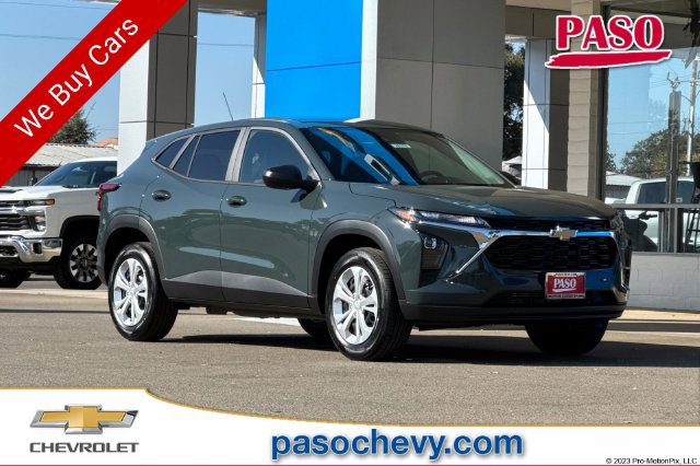 New 2026 Chevrolet Trax LS w/ Driver Confidence Package FWD 360° Tour