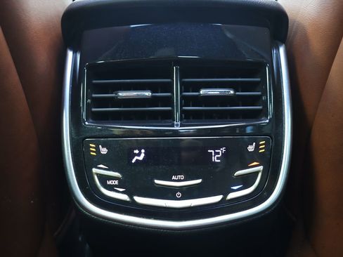 Used 2016 Cadillac XTS Vsport Premium w/ Driver Assist Package image 31