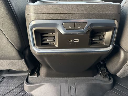 Certified 2022 Chevrolet Silverado 1500 High Country w/ High Country Premium Package image 28