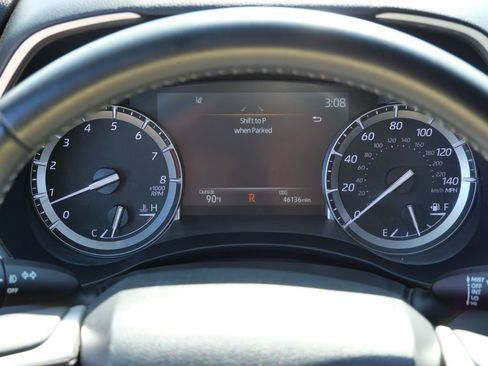 Used 2022 Toyota Highlander XSE AWD/4WD image 23
