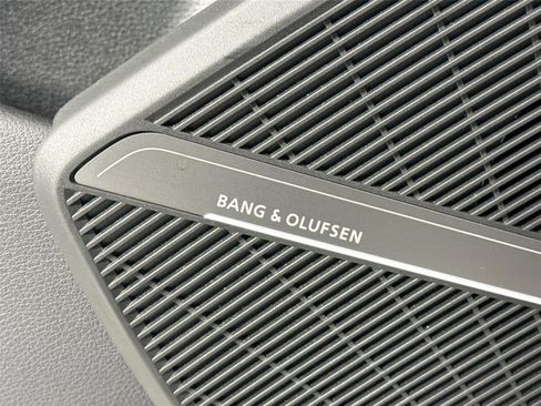 Used 2025 Audi Q5 2.0T Premium Plus image 30