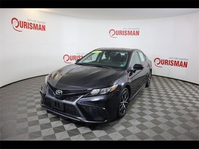 Used 2021 Toyota Camry SE
