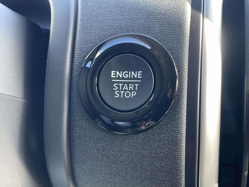 New 2026 Ford Expedition Active RWD image 14