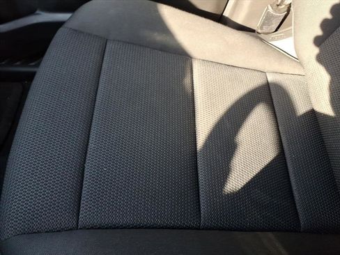 Used 2023 Chevrolet Colorado LT w/ LT Convenience Package II image 26