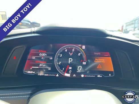Used 2025 Chevrolet Corvette Stingray Coupe w/ 1LT RWD image 31