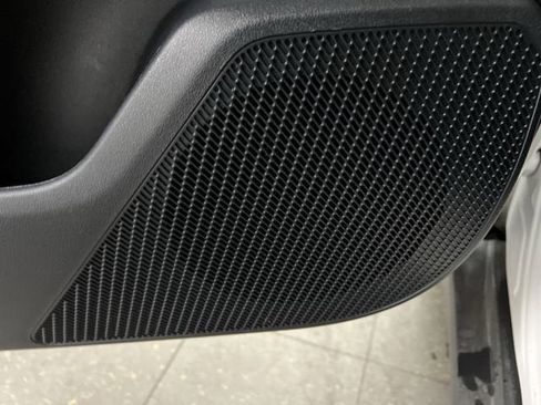 Used 2025 Kia K4 EX image 23