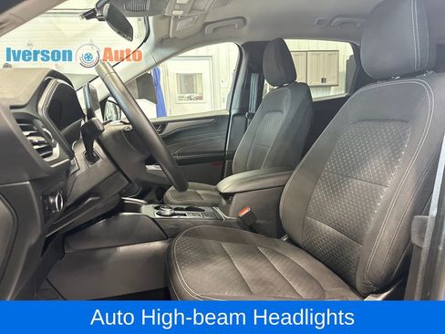 Used 2023 Ford Escape Active w/ Cold Weather Package image 18