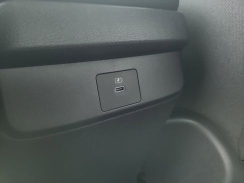 New 2026 Nissan Sentra SV w/ Floor Mat Package FWD image 8