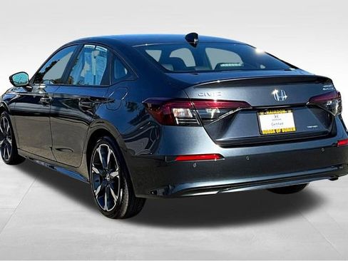 Certified 2025 Honda Civic Sport image 10
