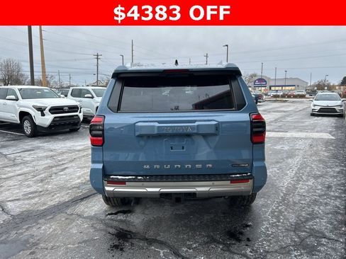 New 2025 Toyota 4Runner Limited image 6