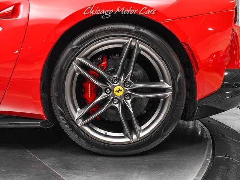 Used 2021 Ferrari 812 GTS image 57