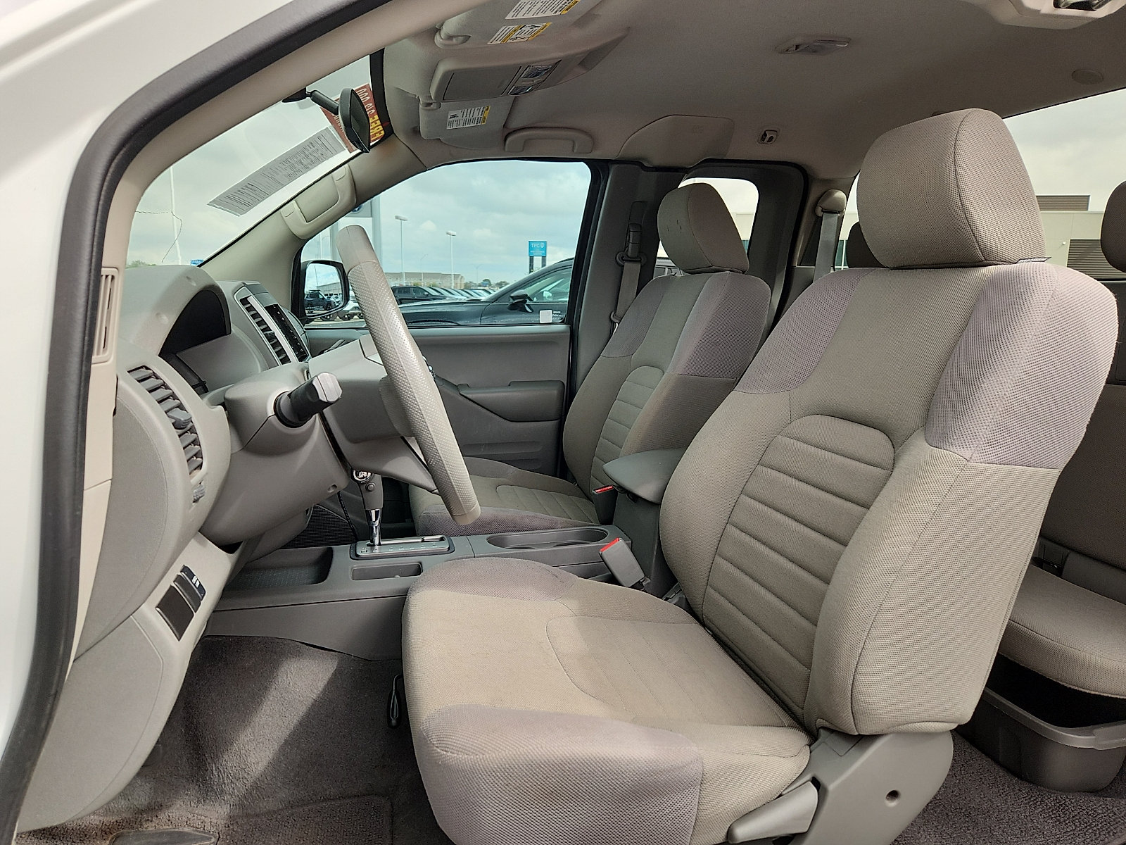 Used 2019 Nissan Frontier S RWD image 11