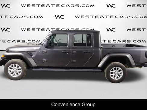 Used 2023 Jeep Gladiator Sport AWD/4WD image 5