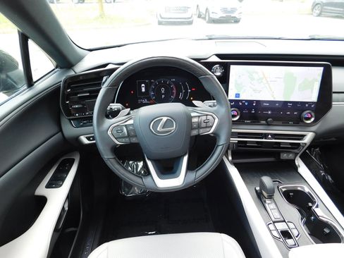 Used 2023 Lexus RX 350 Premium w/ Accessory Package AWD/4WD image 14