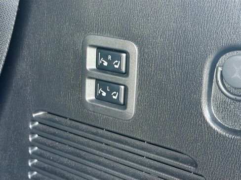 Used 2023 INFINITI QX80 Luxe w/ Cargo Package image 13