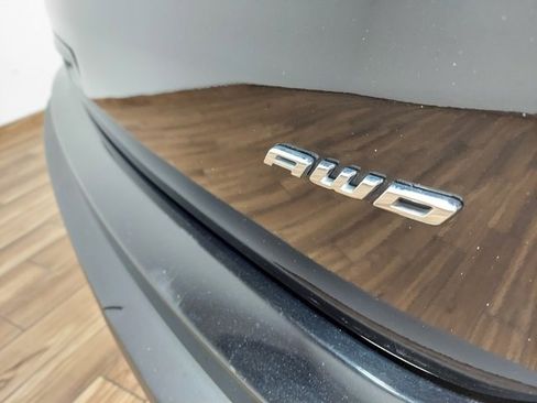 Used 2023 Ford Edge SEL image 13