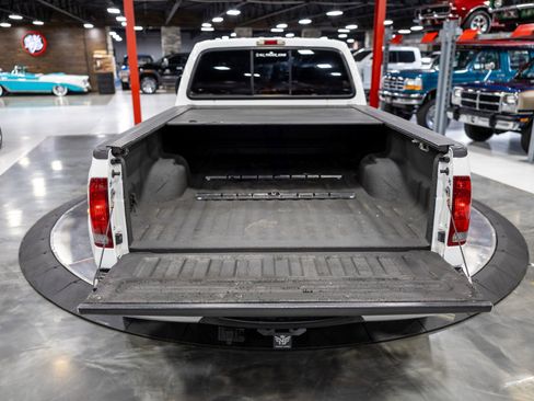 Used 2002 Ford F350 Lariat image 35