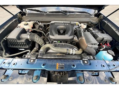 Used 2019 Chevrolet Colorado LT w/ Colorado RST Special Edition image 10