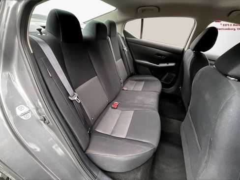 Used 2024 Nissan Sentra SV image 23