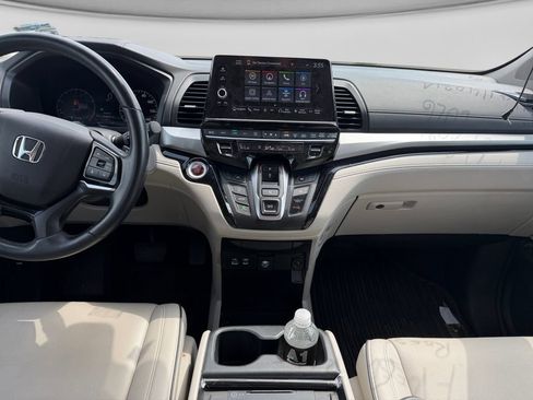 Used 2025 Honda Odyssey Touring image 15