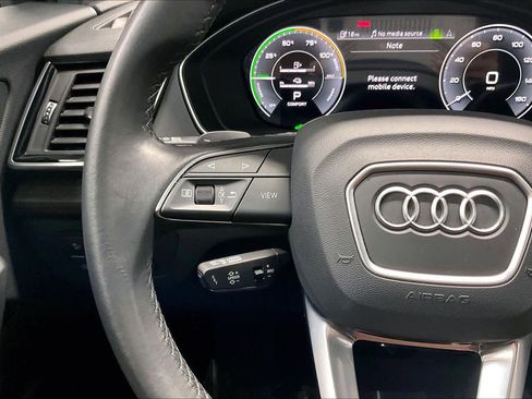 Used 2023 Audi Q5 e Premium Plus w/ Premium Plus Package image 19